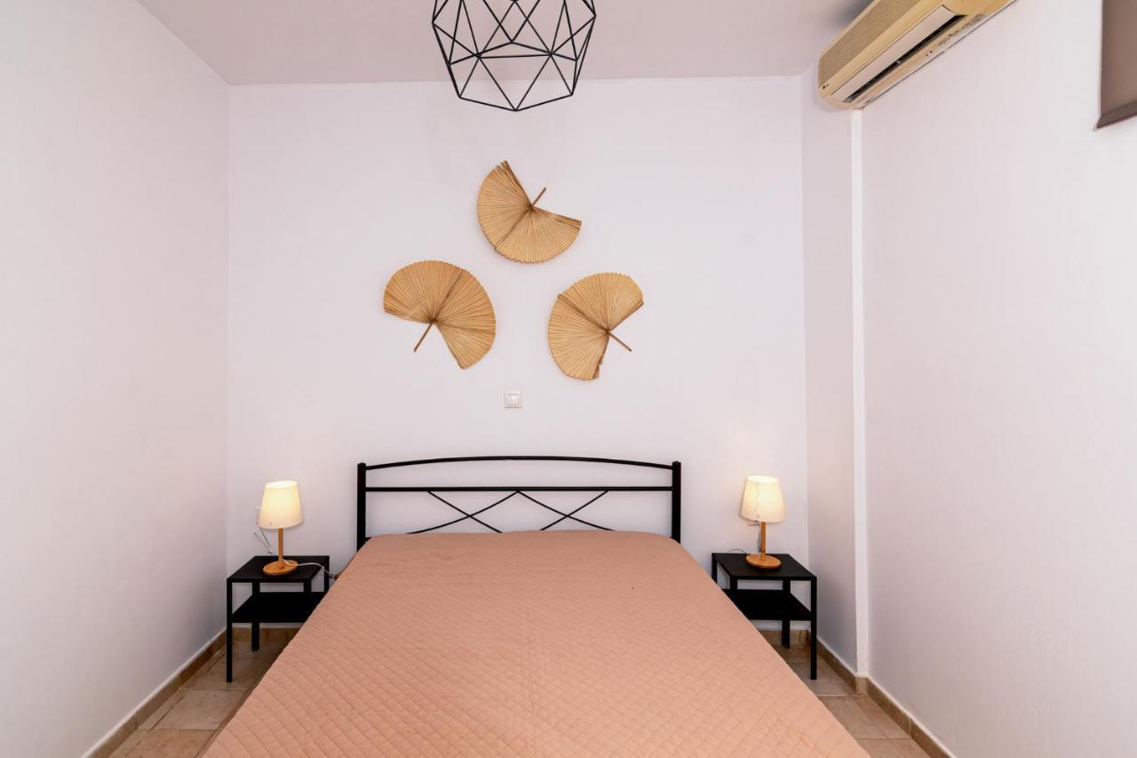 Bona'S Guest House Αγιά Εξωτερικό φωτογραφία